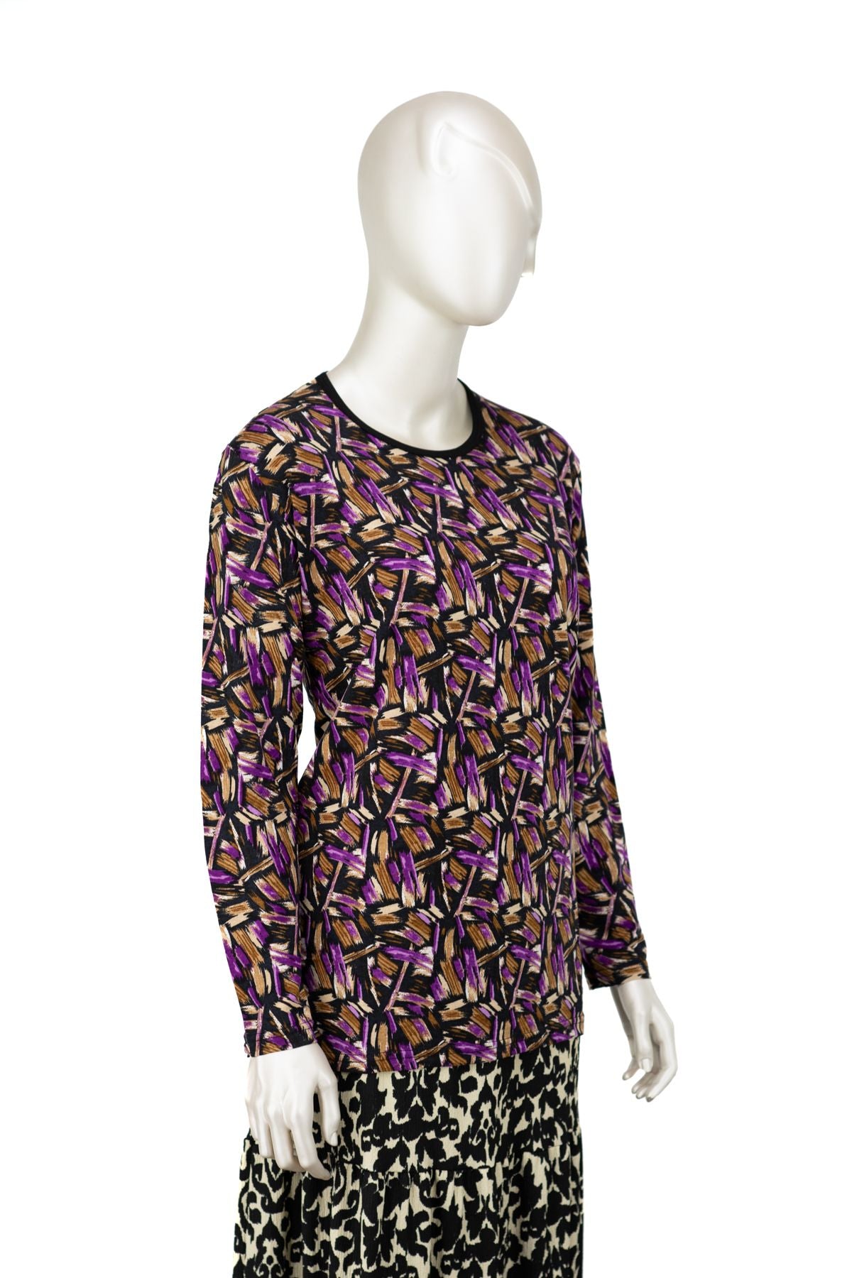 Kadın Turlu Viskon Penye Kumaş Anne Bluz Yasemen Desenli Uzun Kollu Tam Kalıp Likralı